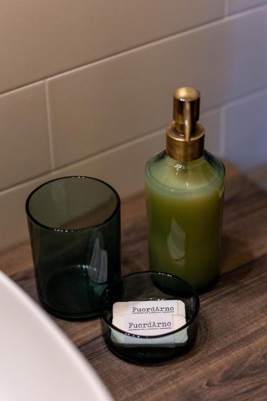 Double Room with City View and Private Bathroom image 2