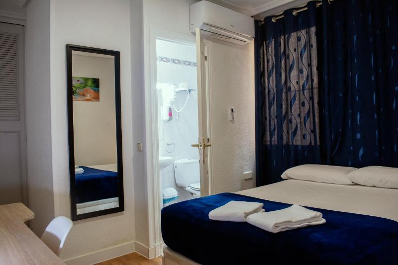 Hostal Ártico - image 3