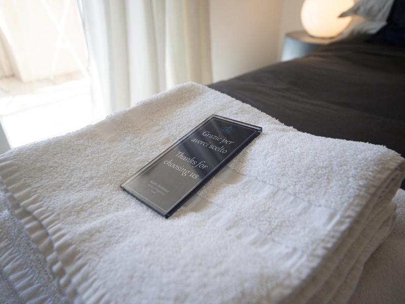 Deluxe Quadruple Room image 1