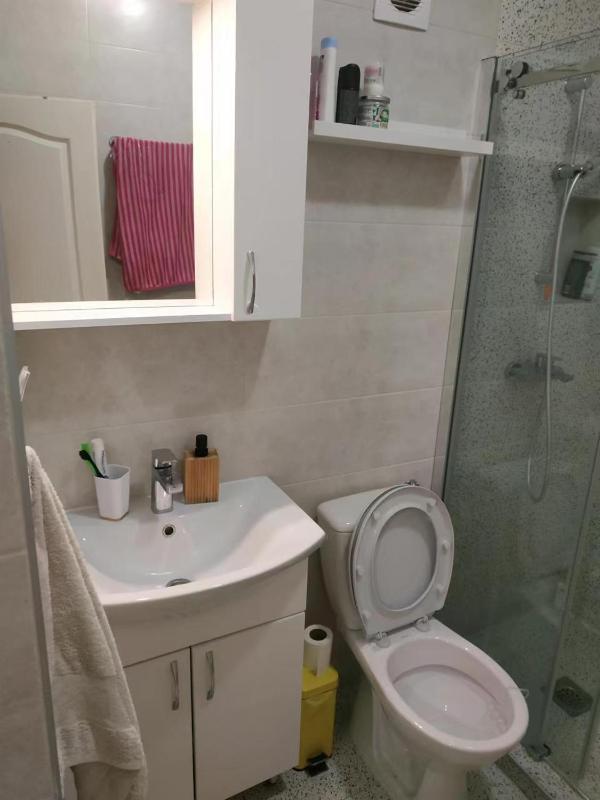Apartment image 3