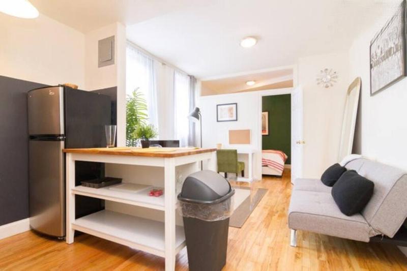 139-3E west village 1BR best value - image 9