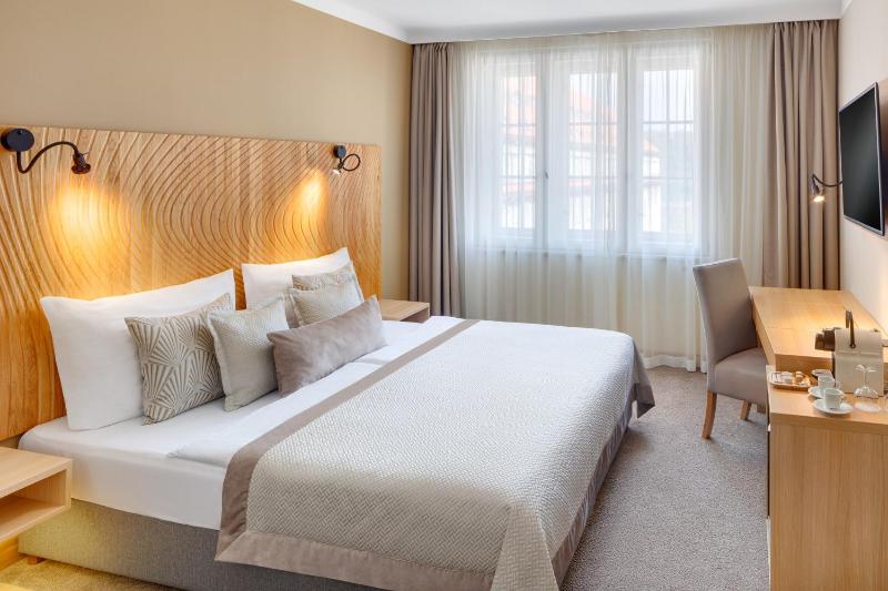 Superior Double or Twin Room image 3