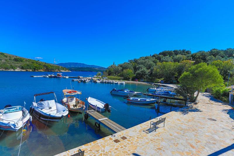Theophilos Ena - image 23