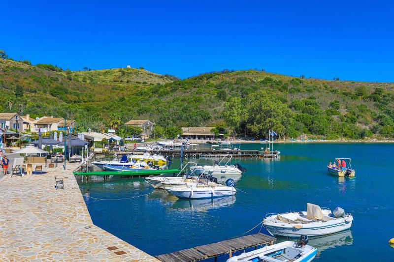 Alexandra Bay Front - image 8