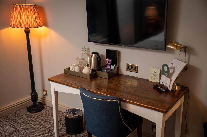 En Suite Twin Room image 2