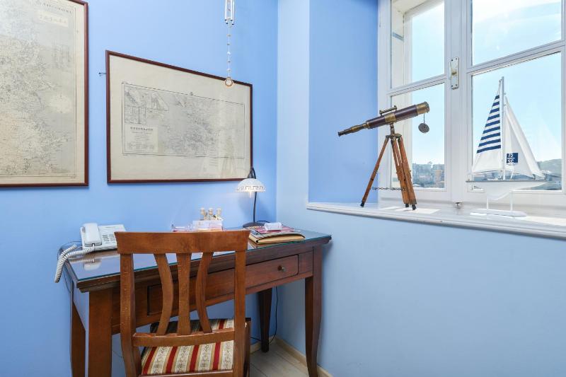 Mare Mare Suites - image 3