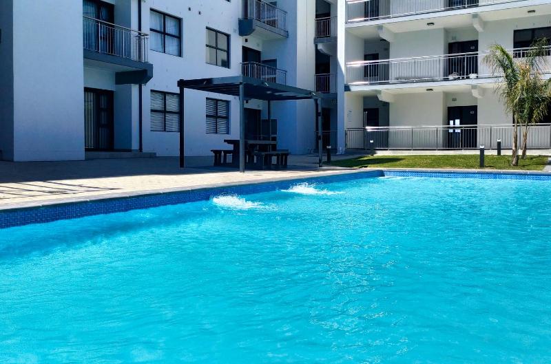 Nivica Lifestyle Living 19 Langebaan 4-sleeper - image 7