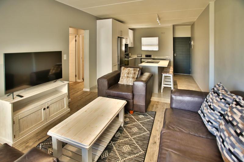 Nivica Lifestyle Living 19 Langebaan 4-sleeper - image 13