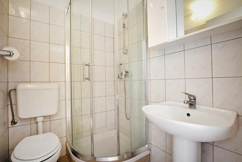 Studio Apartment in Porec with Sea View Balcony Air Conditioning WLAN 819-6 - image 3