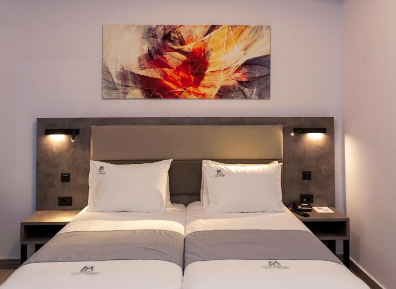 Standard Double Room image 2