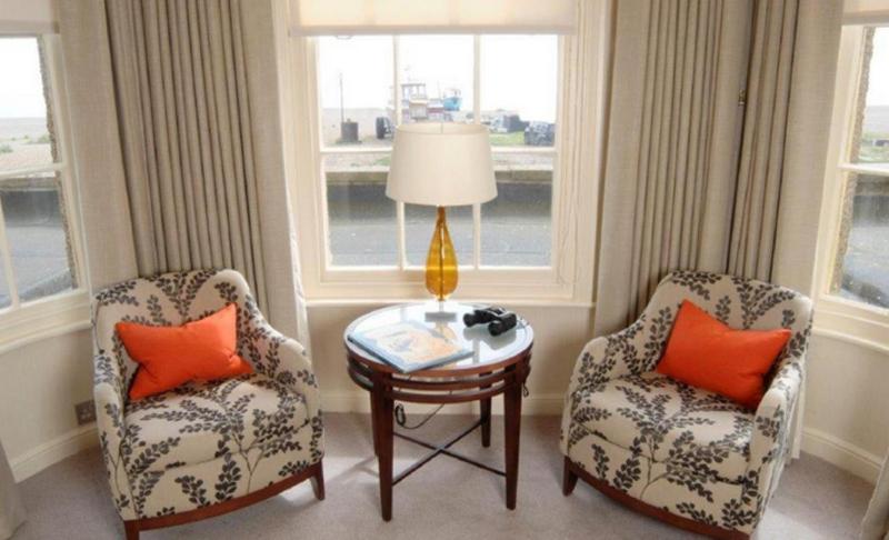 Double Room with Sea View image 3