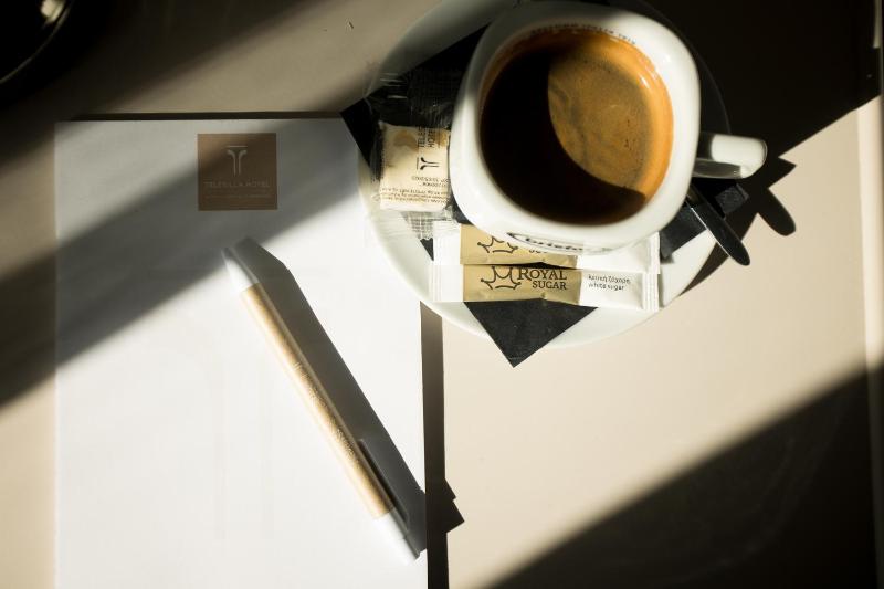 Superior Queen Room image 4