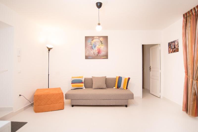 Apartment image 3