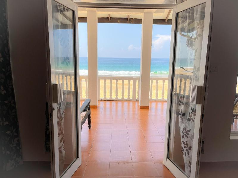 Pearl Island Beach Hotel - image 49