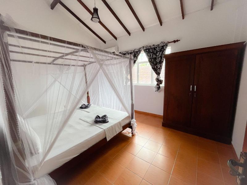 Pearl Island Beach Hotel - image 3