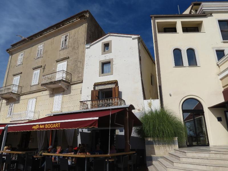 Seaside apartment - image 12