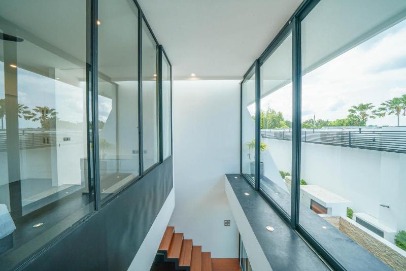 Loft Ludo 7 - Amazing 1-bdr luxury loft in Great Location! - image 20