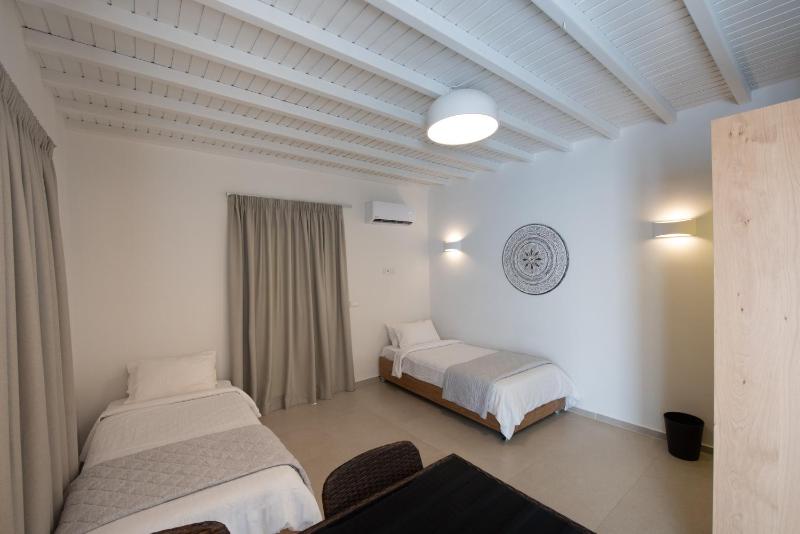 Deluxe Apartment image 1