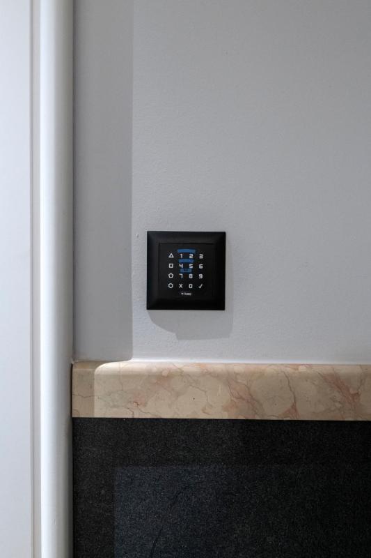 Numa Prague Poise - image 7