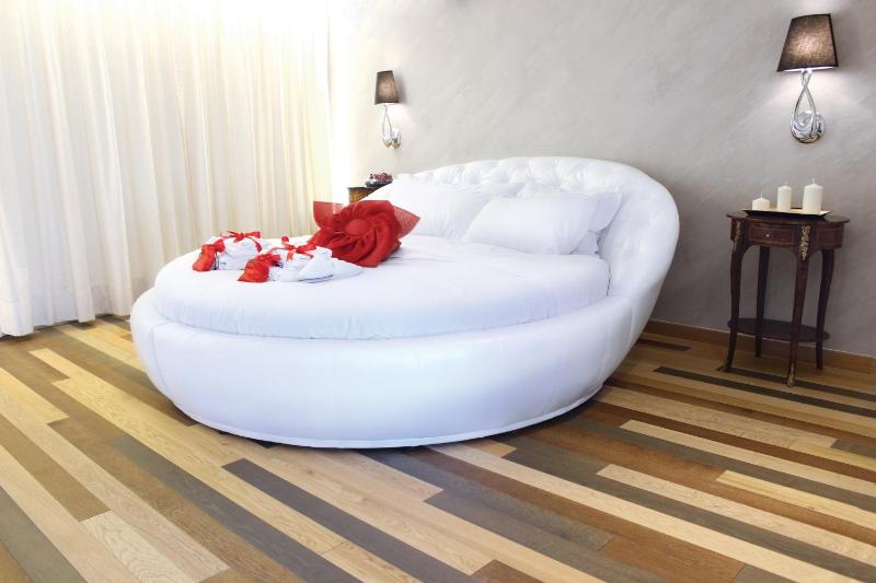 Suite with Balcony and City View image 3