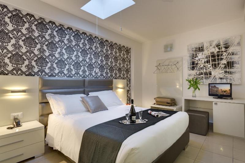 Economy Double or Twin Room image 1