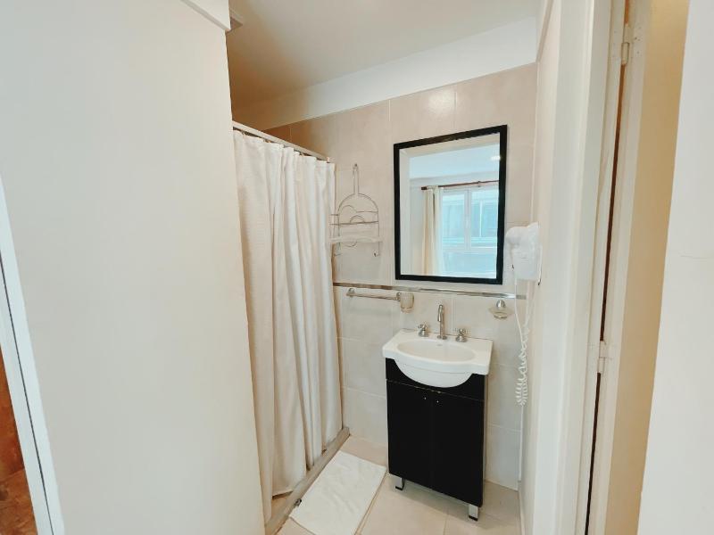 Hotel Monet - image 37