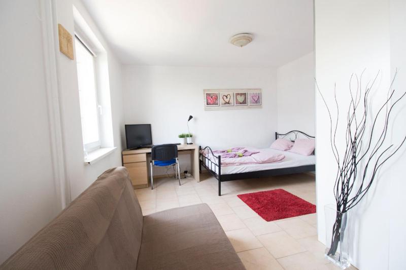Happy Apartments - Economy - image 10