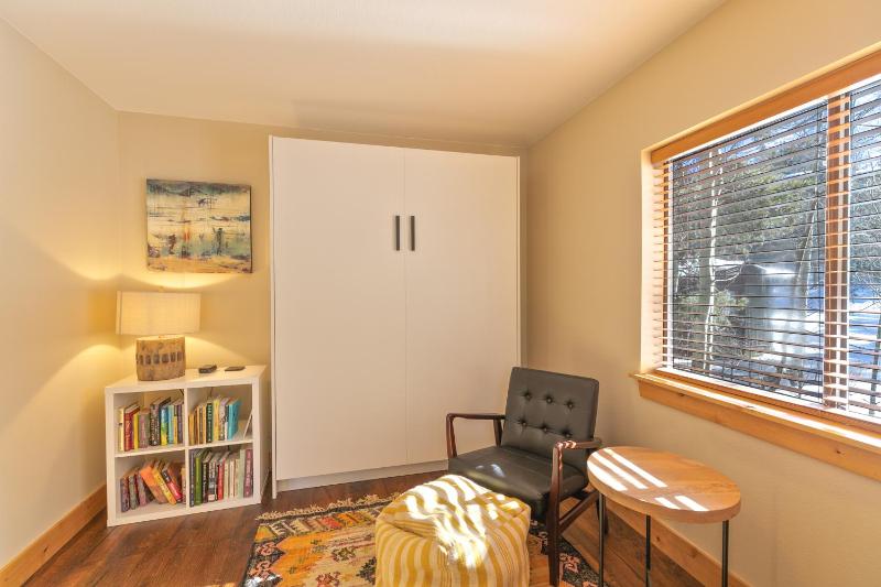 Village Point Retreat Townhome: Private Hot Tub Walk to Town Lifts - image 20