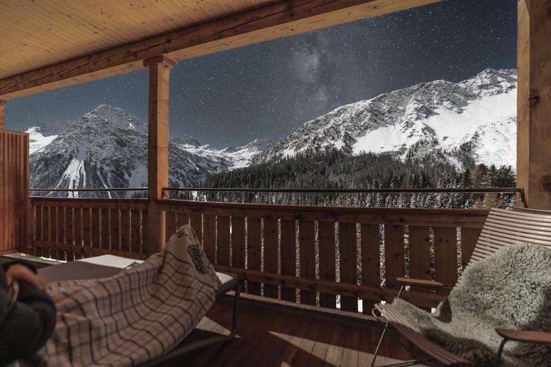 Junior Suite with Balcony and Panorama View  image 3