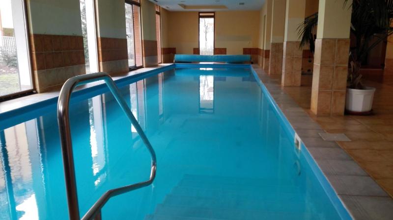 Balaton Wellness Apartman - image 37