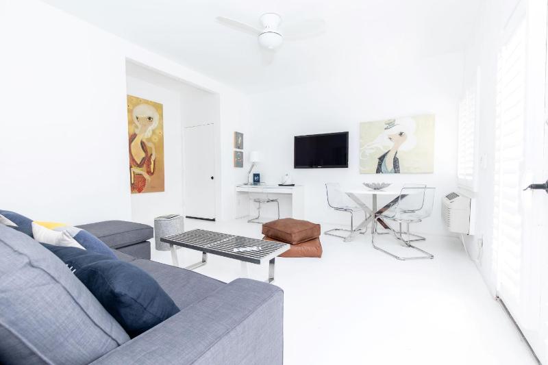 One Bedroom King Suite image 1