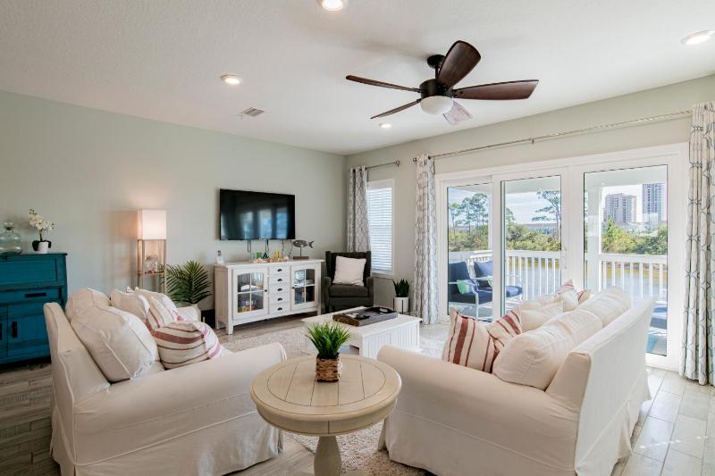Lost Key 14617 Salt Meadow Dr By Pkrm - image 5