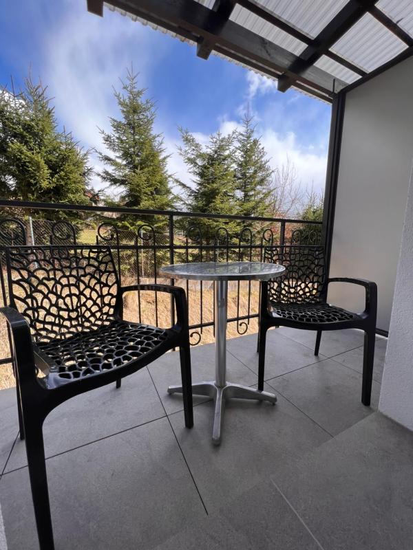 Double Room with Balcony image 2