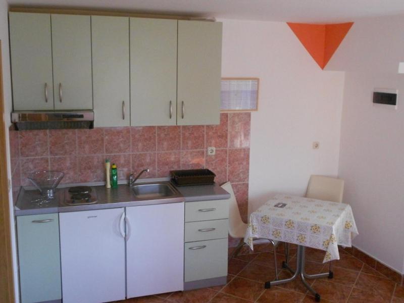 Studio apartment in Privlaka with balcony air conditioning WiFi 878-2 - image 14