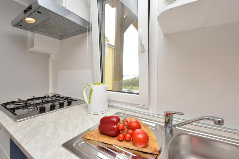 Holiday house in Drage with sea view balcony air conditioningW-LAN 571-1 - image 4
