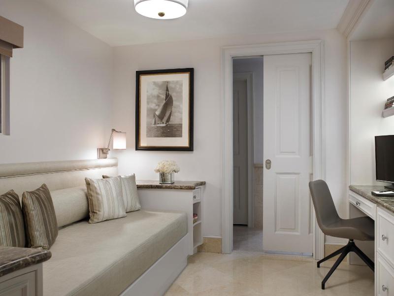 One-Bedroom Suite - No Resort Fee image 4