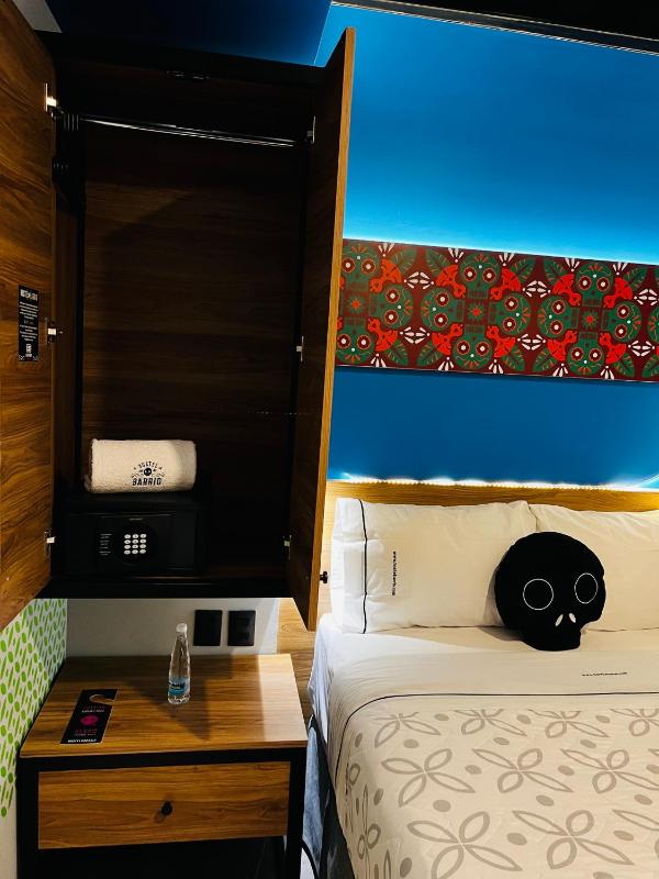 Barrio Downtown Mexico City Hostel - image 2