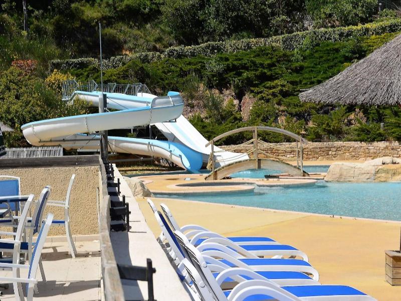 Holiday Home (6 Adults) image 3