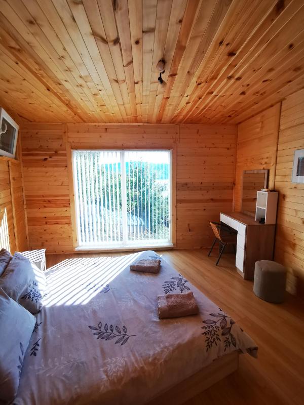 Two-Bedroom Cottage image 3
