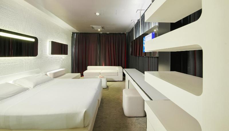 Junior Suite image 3