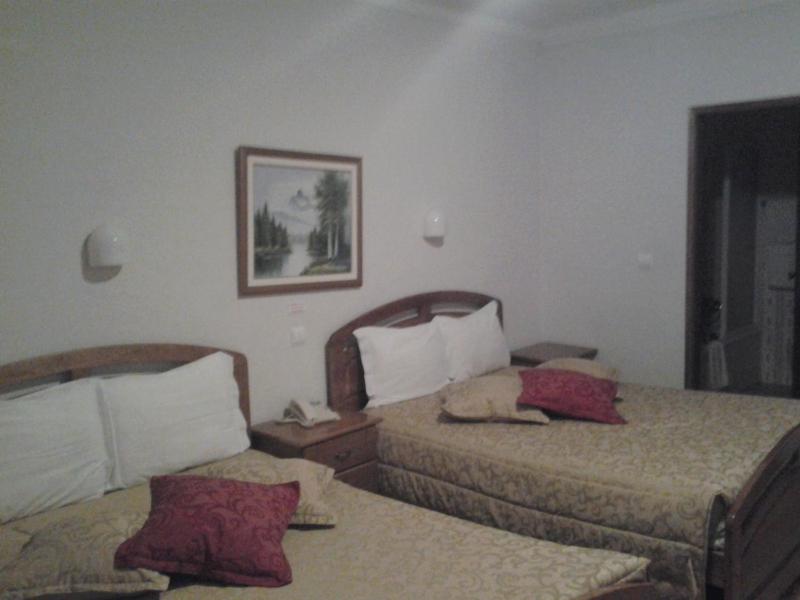 Quadruple Room image 1