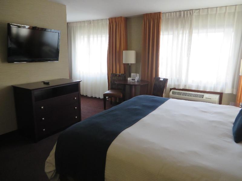King Room image 2