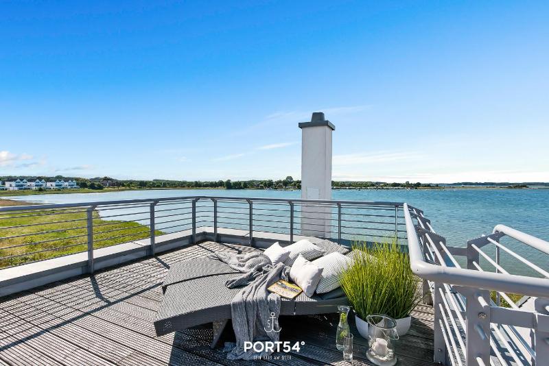 Holiday Home image 1