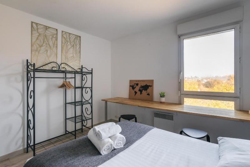 Le Cocon Voltaire - Appartement 2 chambres avec parking - Mabilais - image 13
