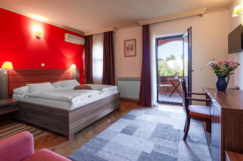Comfort Double Room image 1