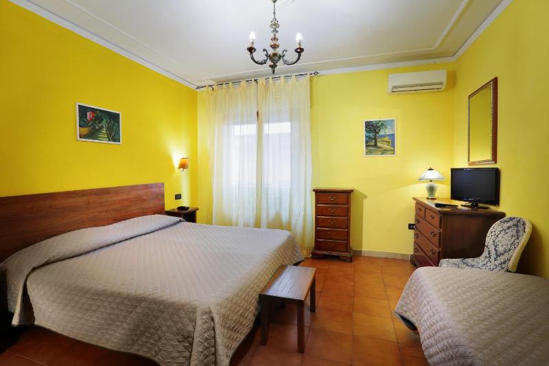 Quadruple Room - Annex image 1