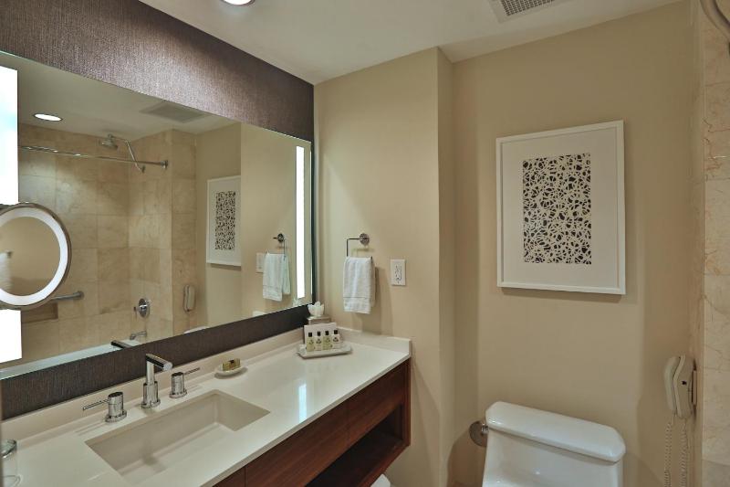 Classic King Room image 4