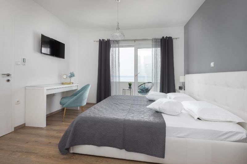 Luxury Holiday Home Dioniz - image 18