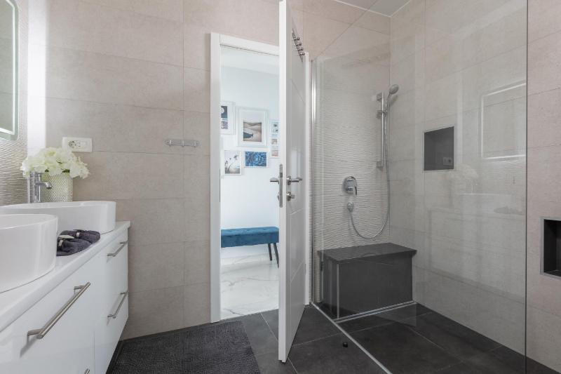 Luxury Holiday Home Dioniz - image 40