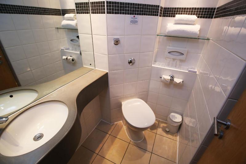 Double Room - Non Smoking image 2